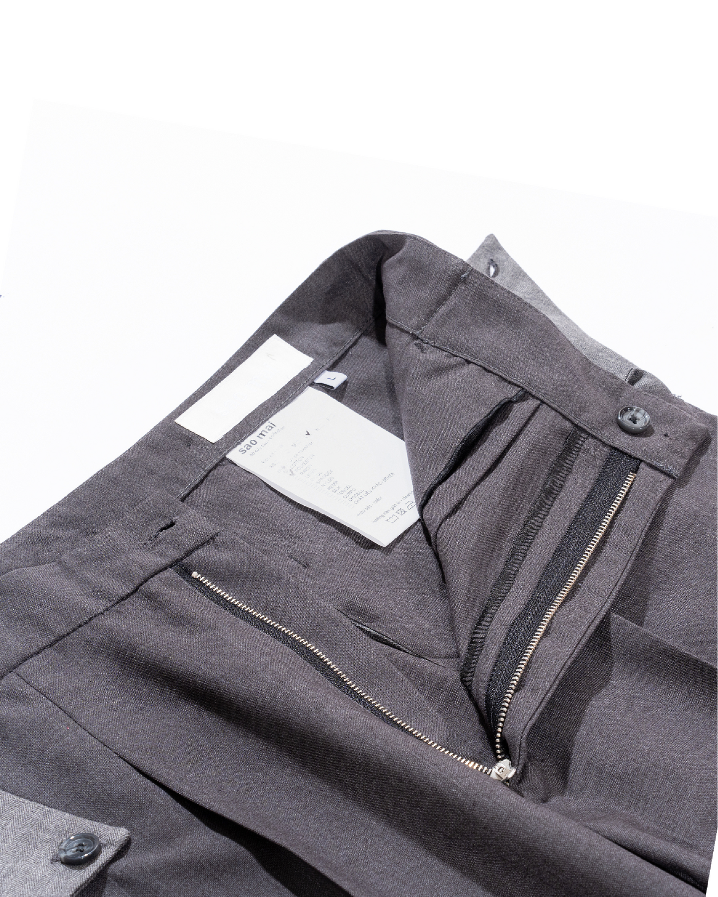 Layered-Pocket Trousers