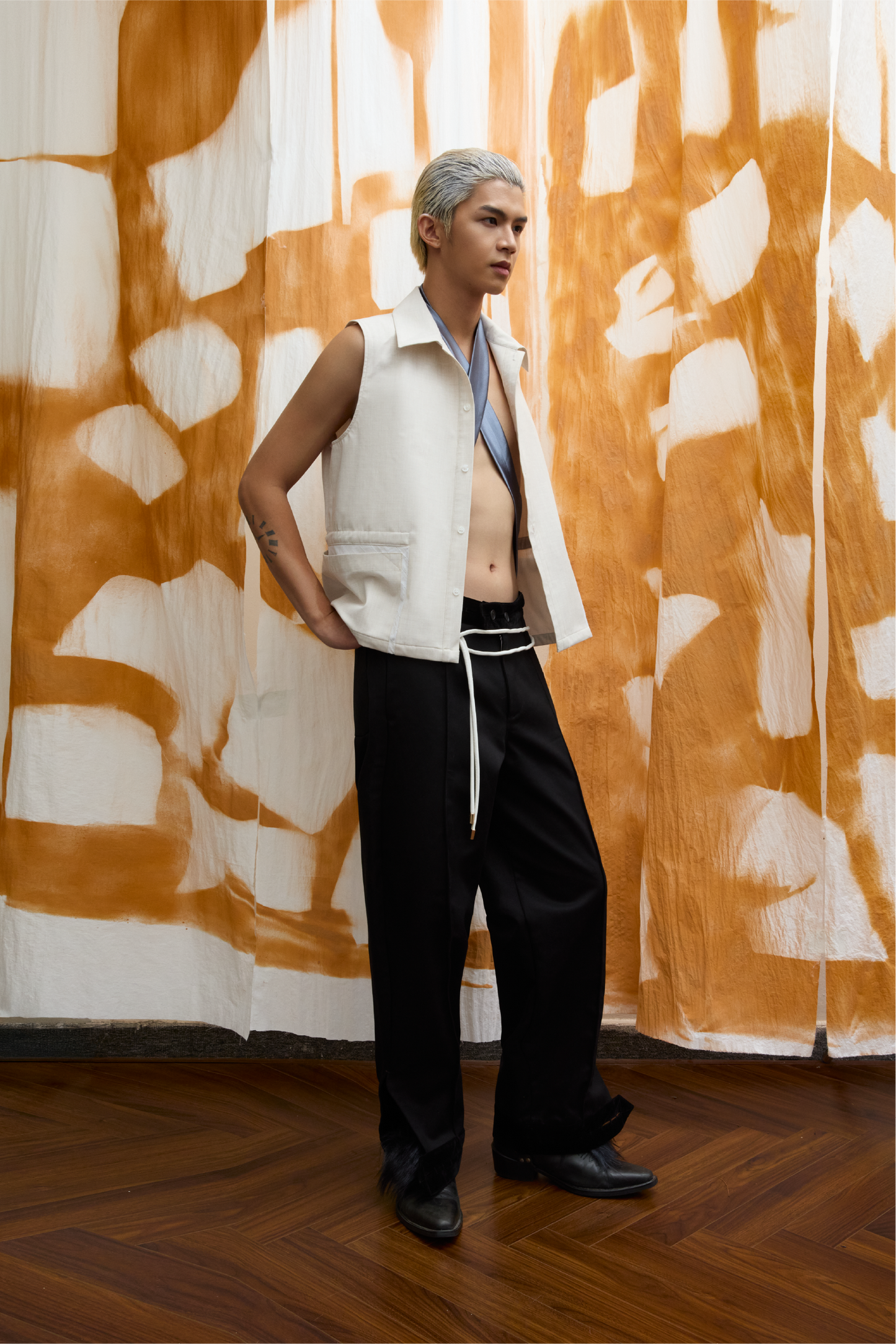 Velvet Straps Trousers