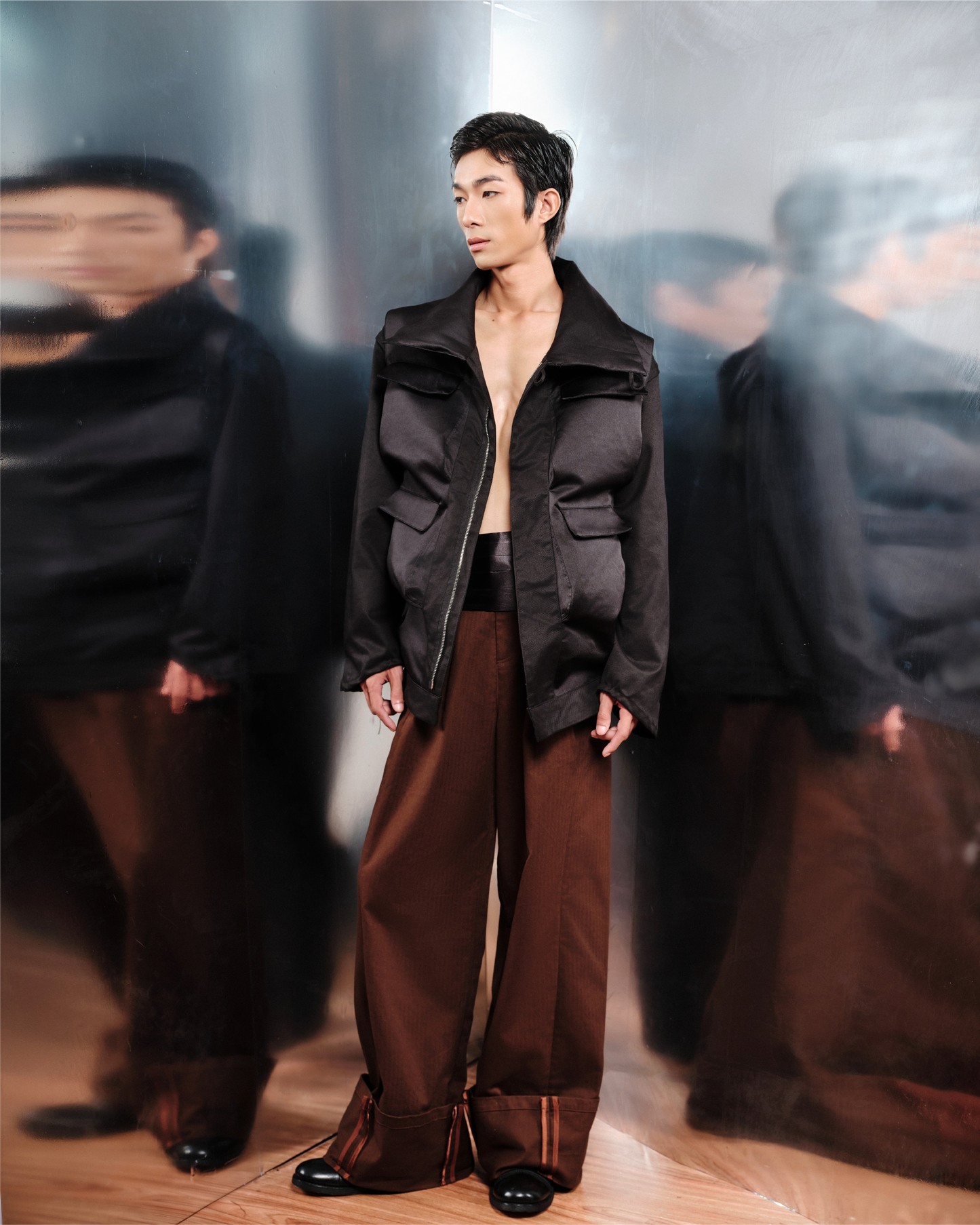 Satin-Selveged Herringbone Trousers