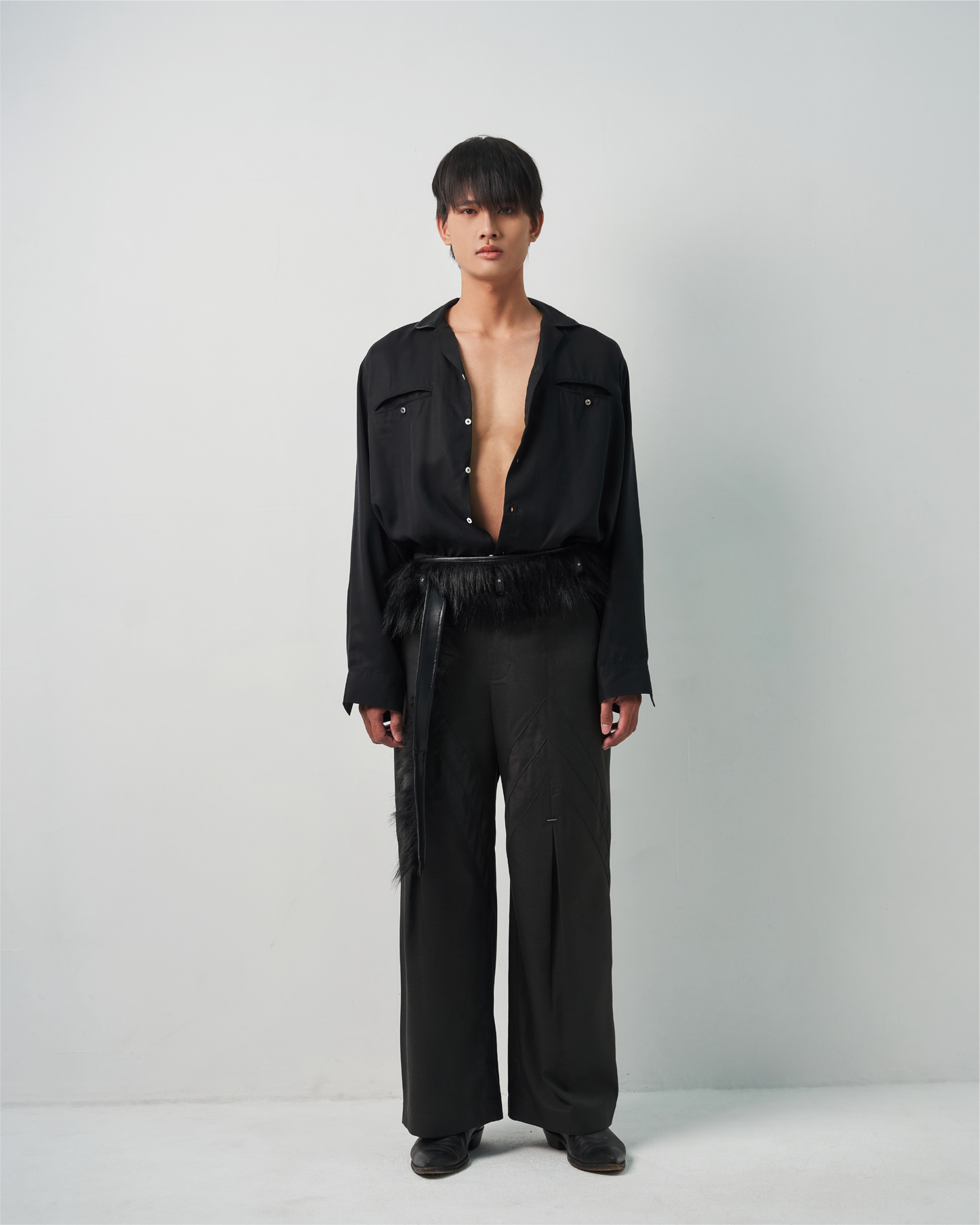 Bamboo Shoot Pleated Trousers