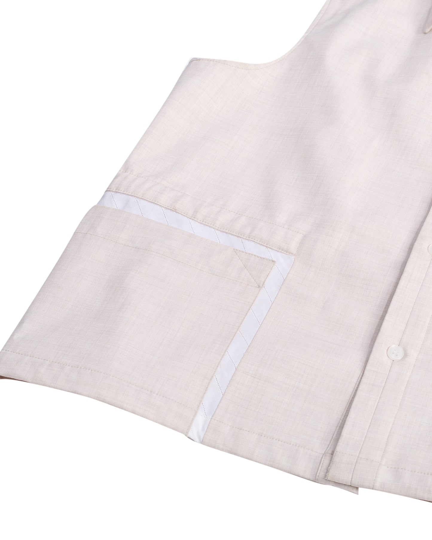 Peeking Button Ghile